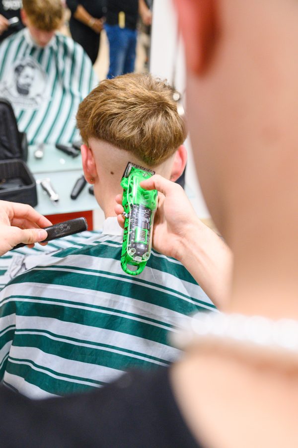 Curso Peluquería de Caballero y Barbería